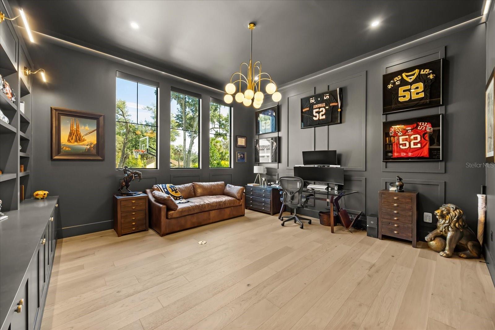 O6371168 Property Photo