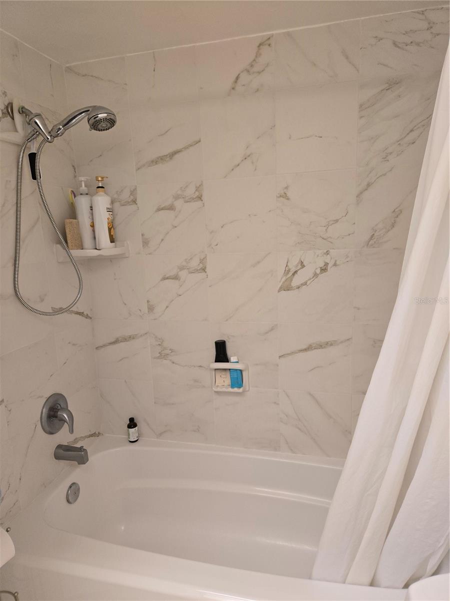 4915 BAY ST NE #322, ST PETERSBURG, FL, 33703