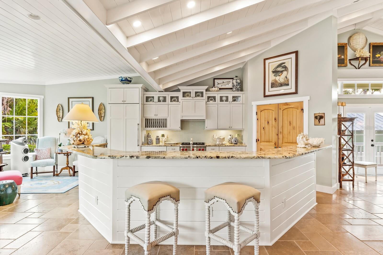 D6145439 Property Photo