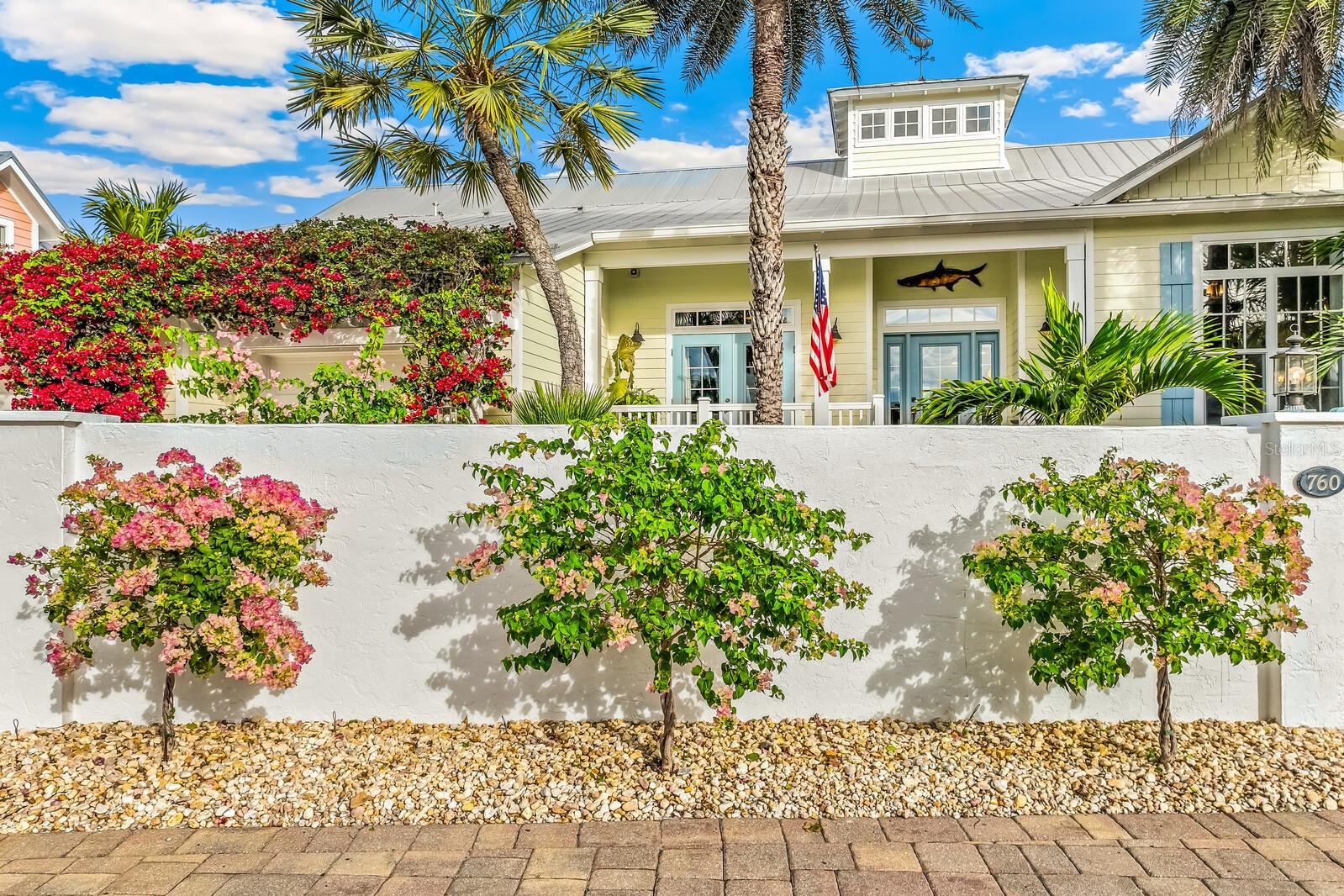 D6145439 Property Photo