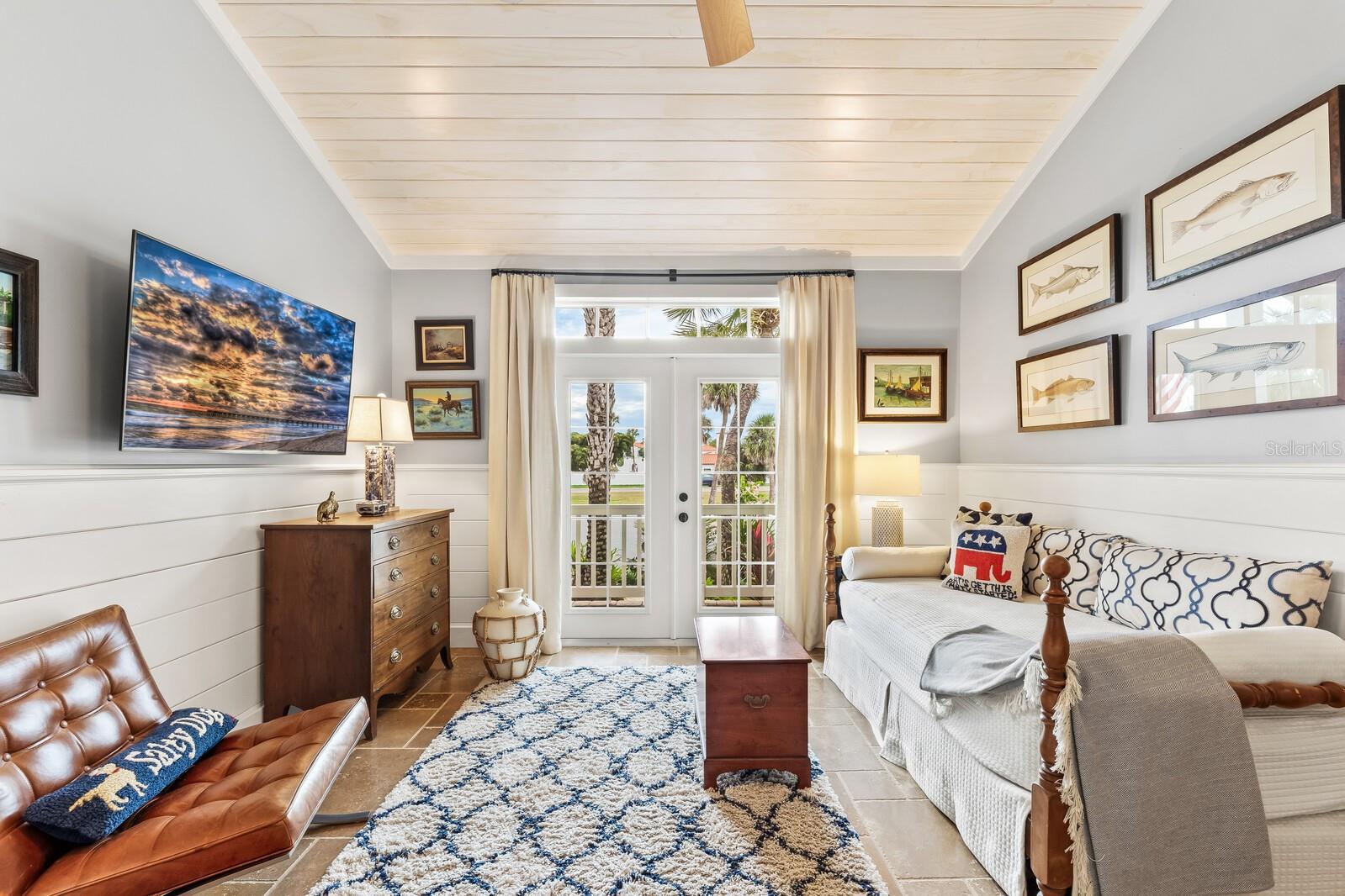 D6145439 Property Photo