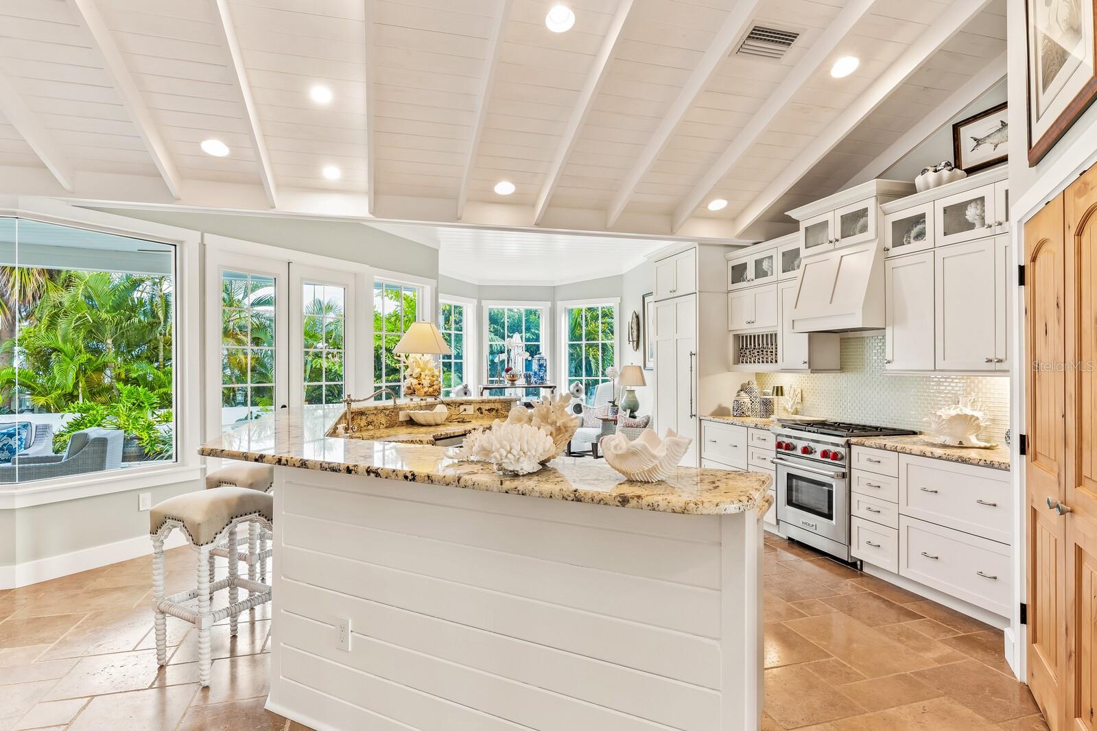 D6145439 Property Photo