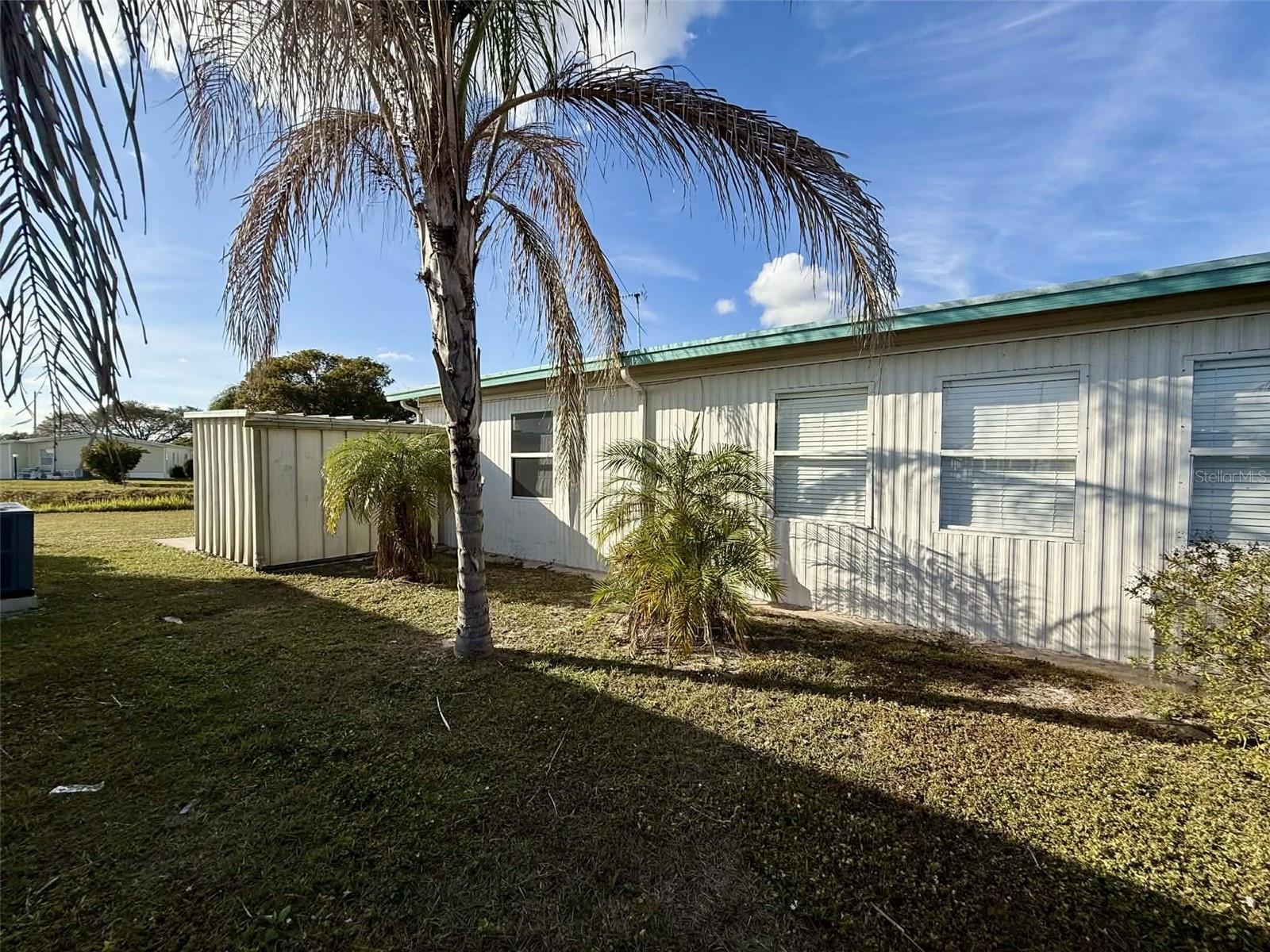 P4937431 Property Photo