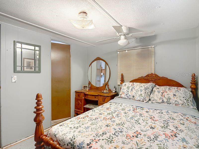 TB8461376 Property Photo