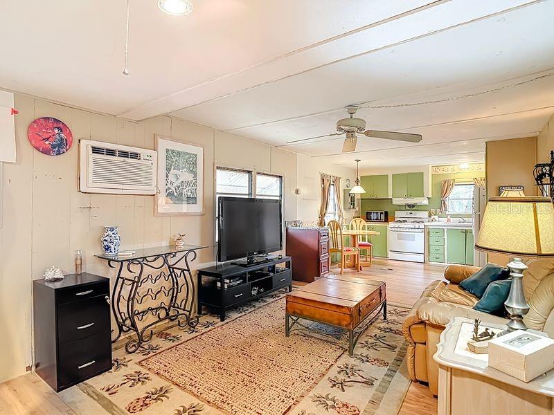 TB8461376 Property Photo