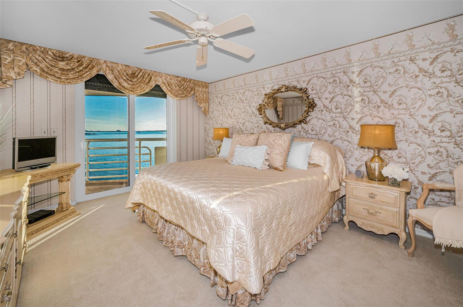 2539 GARY CIR #704, DUNEDIN, FL, 34698