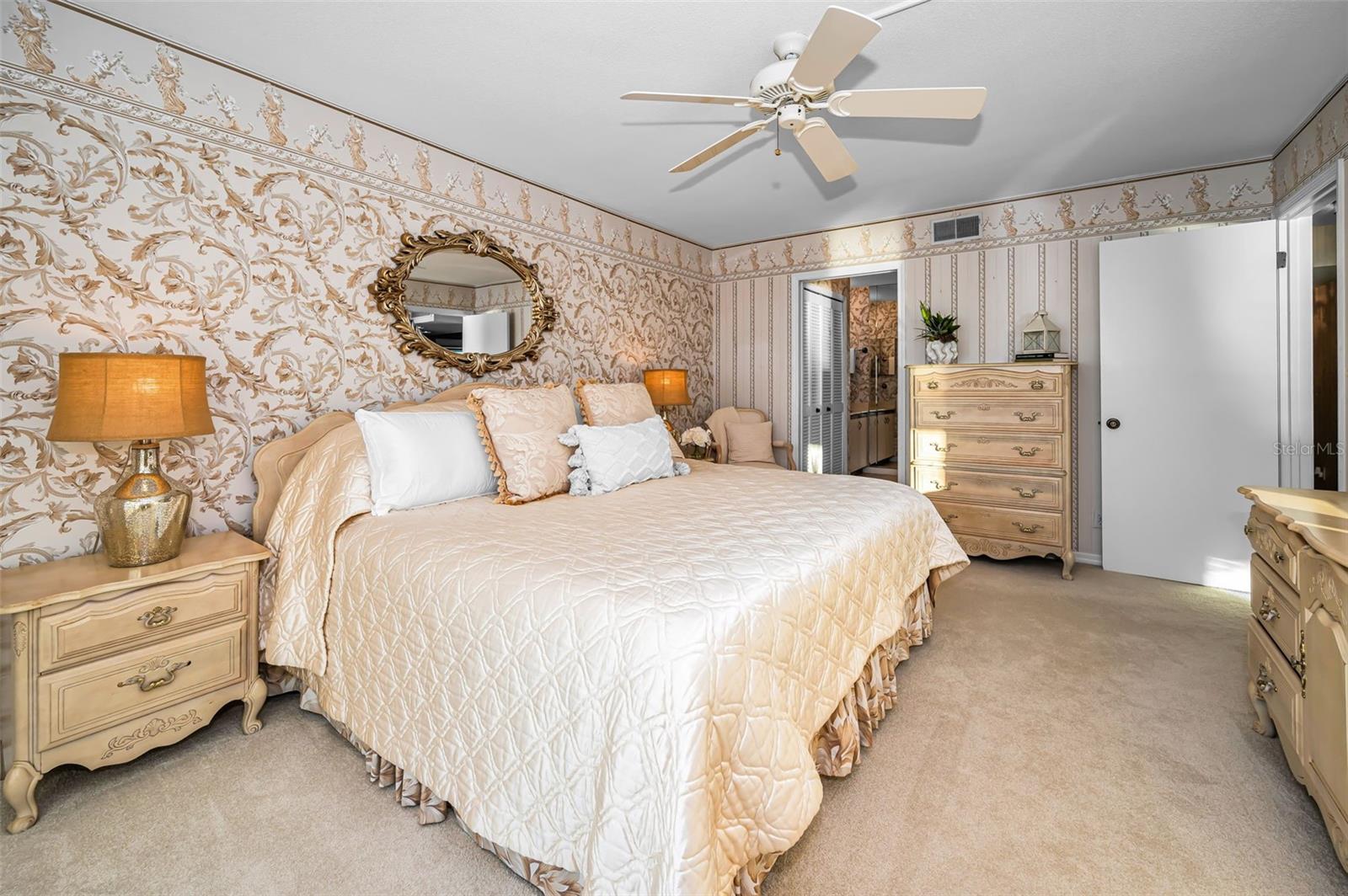 2539 GARY CIR #704, DUNEDIN, FL, 34698