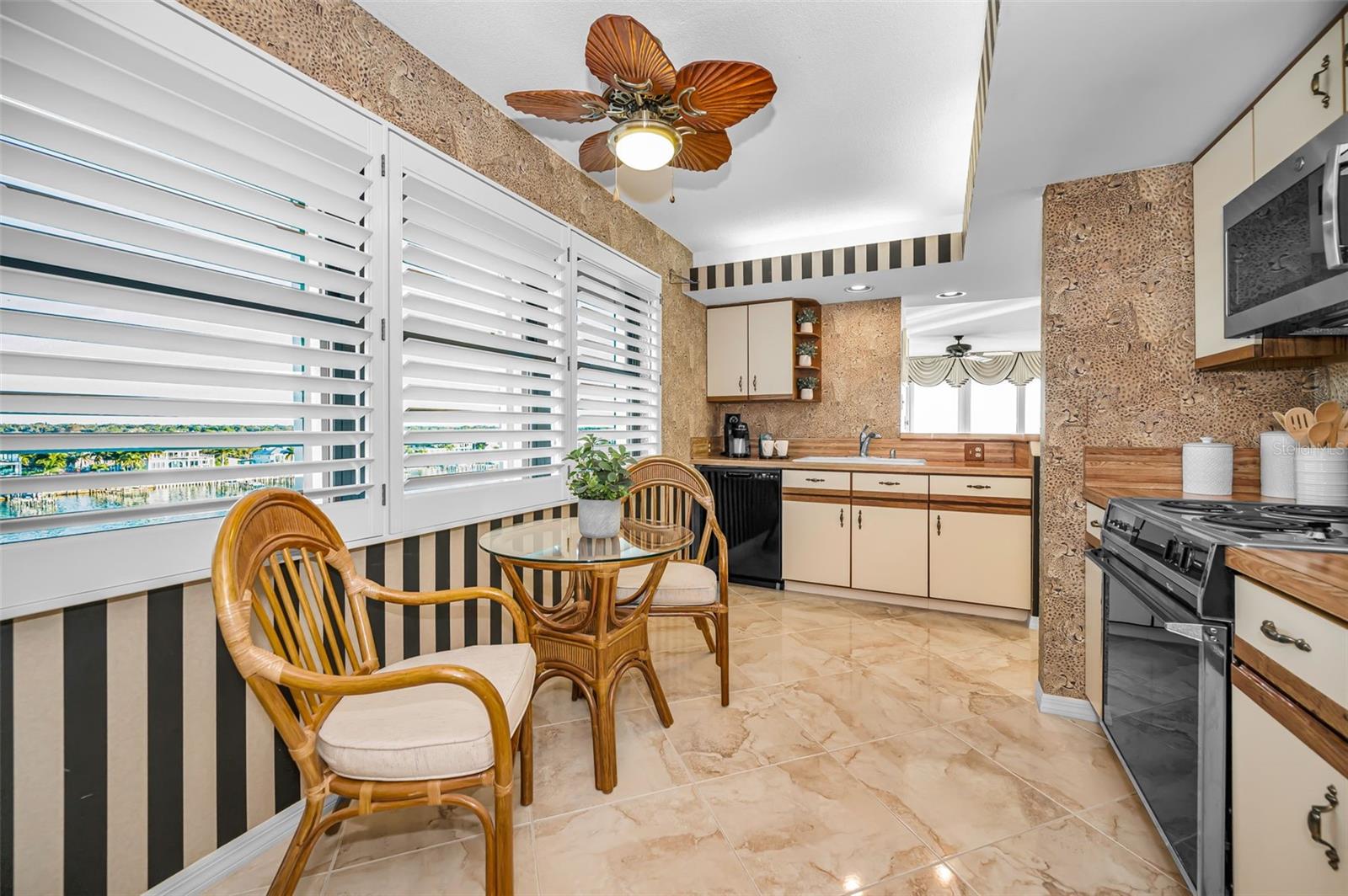 2539 GARY CIR #704, DUNEDIN, FL, 34698