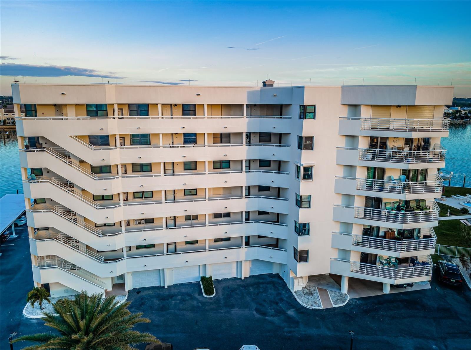 2539 GARY CIR #704, DUNEDIN, FL, 34698