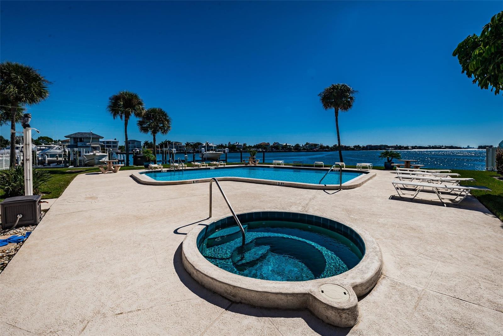 2539 GARY CIR #704, DUNEDIN, FL, 34698