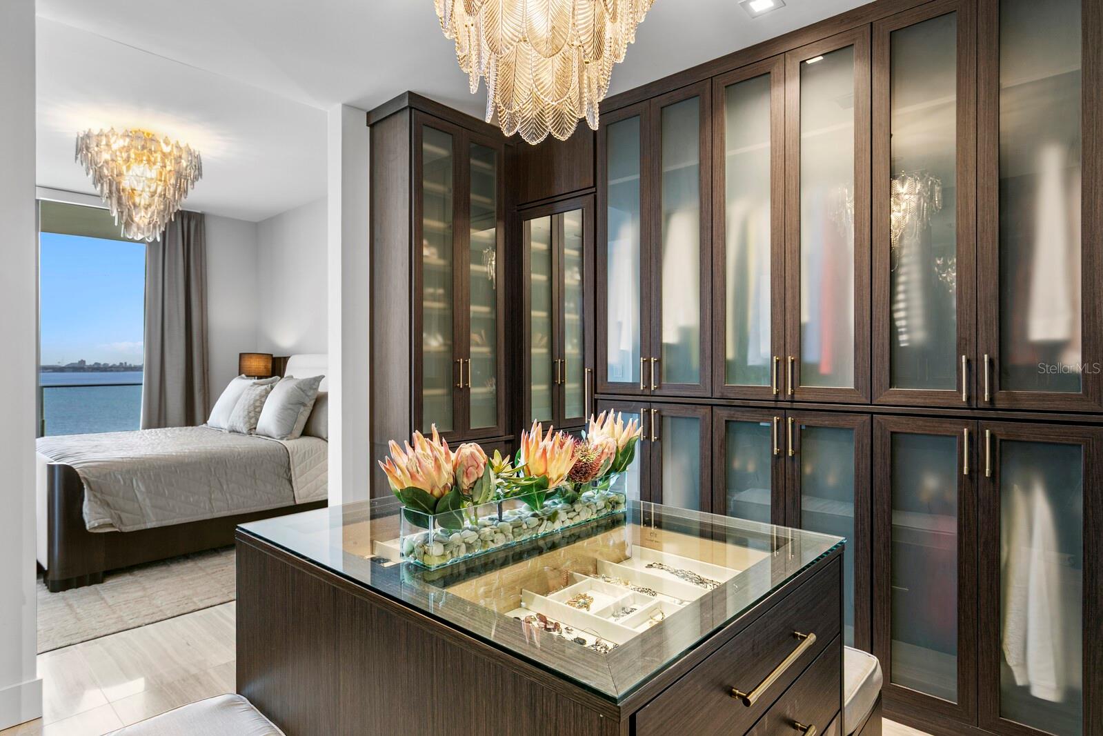 TB8461399 Property Photo