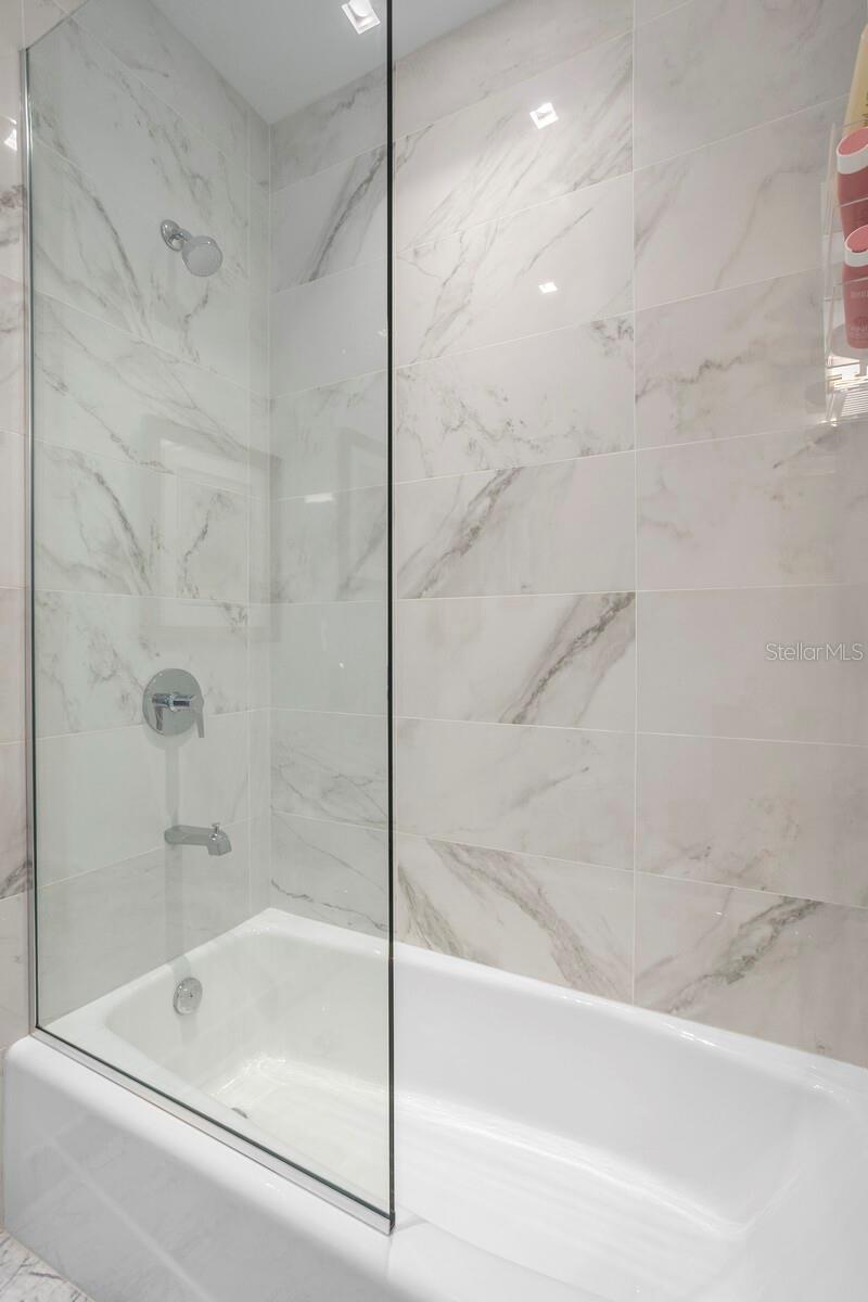 TB8461399 Property Photo