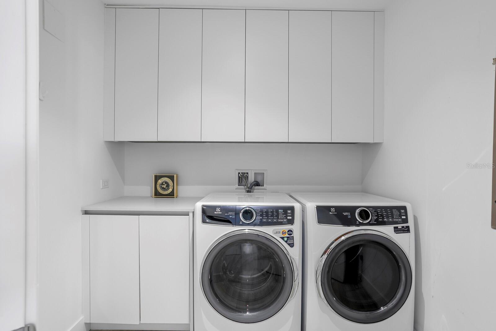 TB8461399 Property Photo