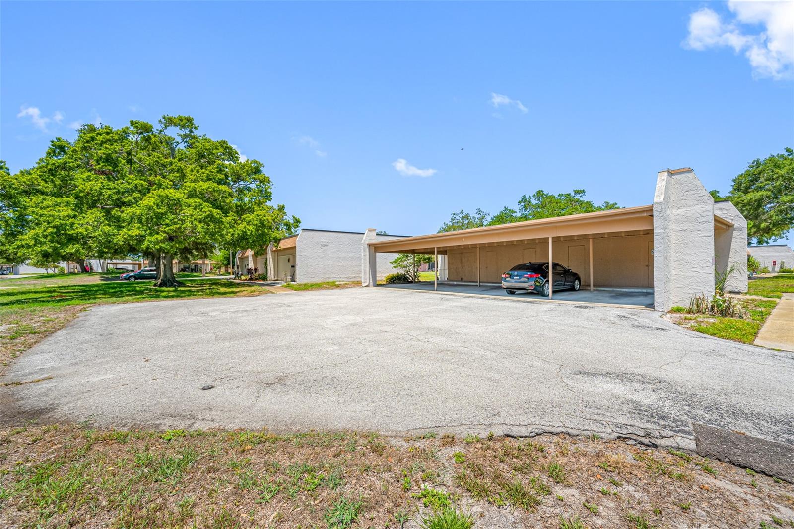 TB8461415 Property Photo