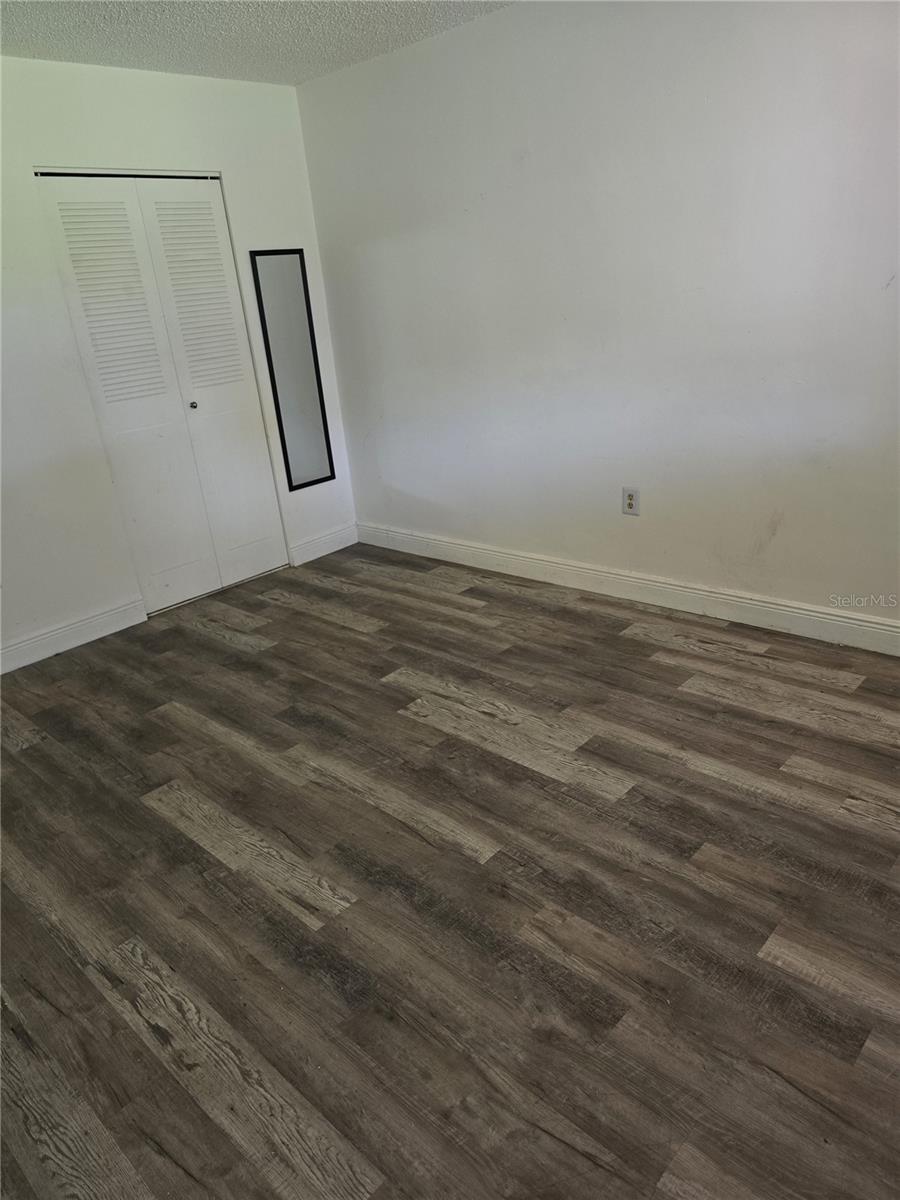 TB8461415 Property Photo