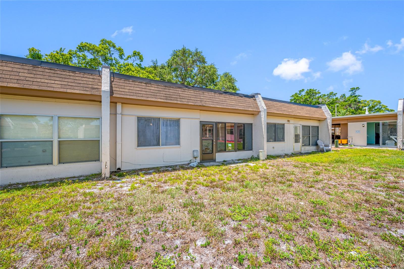 TB8461415 Property Photo