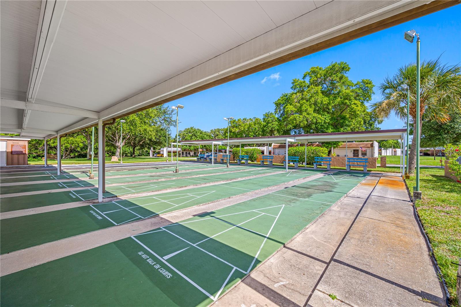 TB8461415 Property Photo