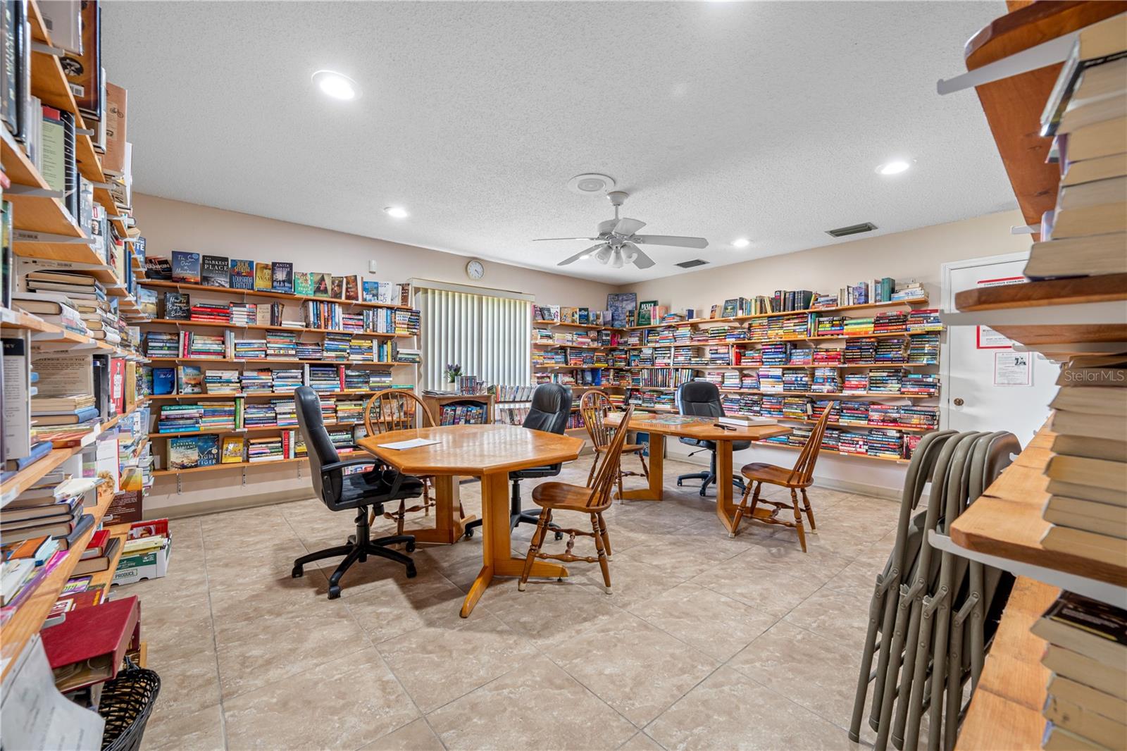 TB8461415 Property Photo