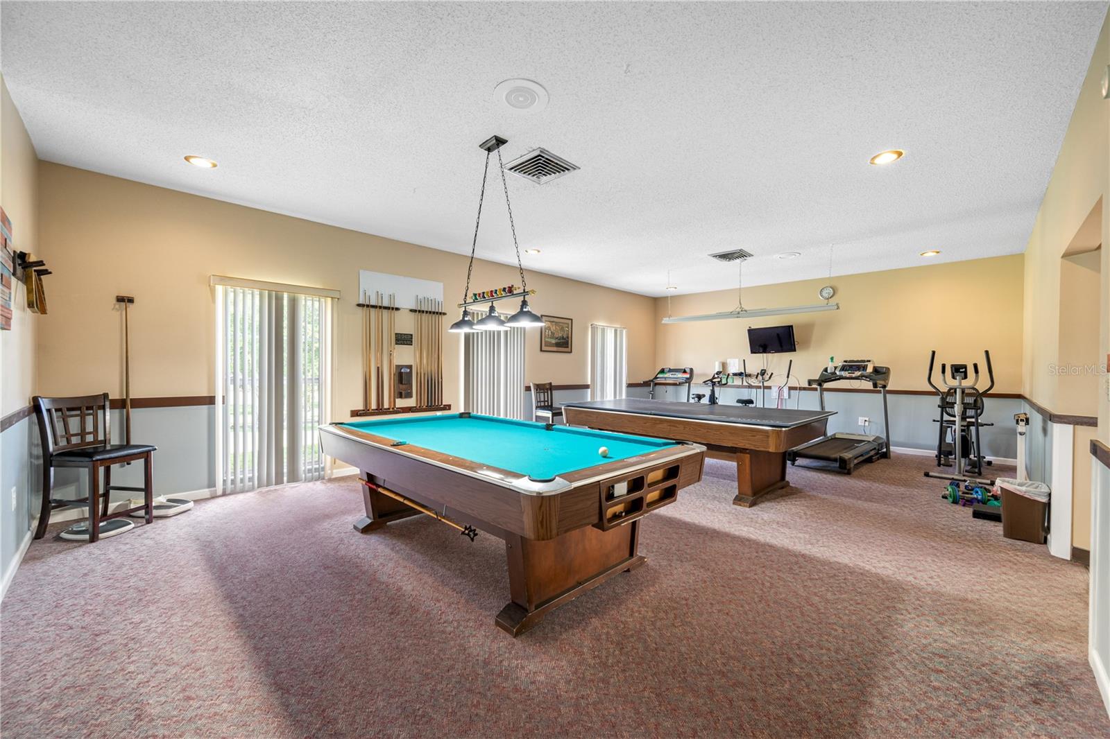 TB8461415 Property Photo