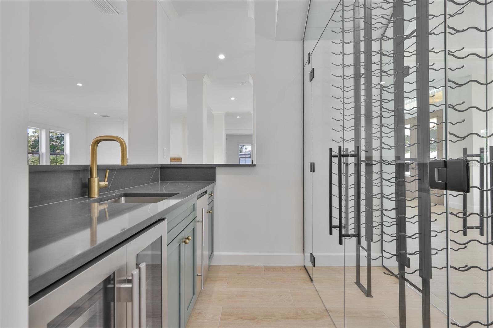 TB8461416 Property Photo