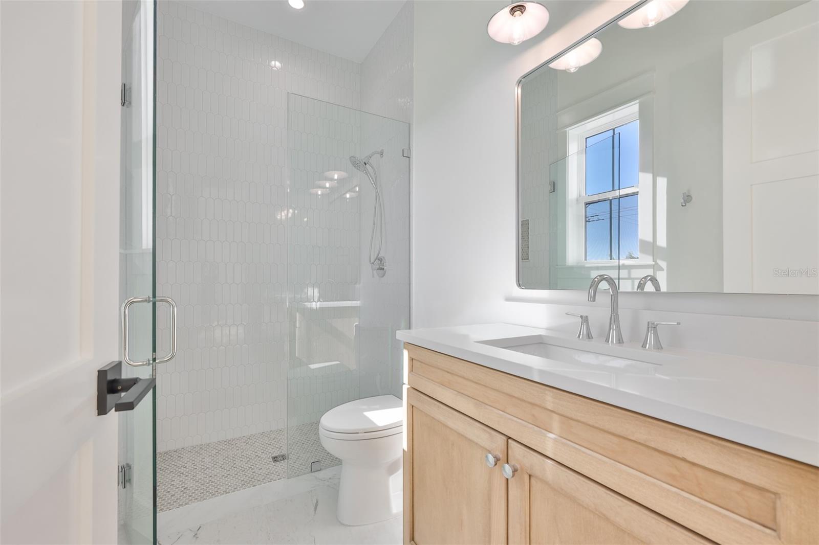 TB8461416 Property Photo