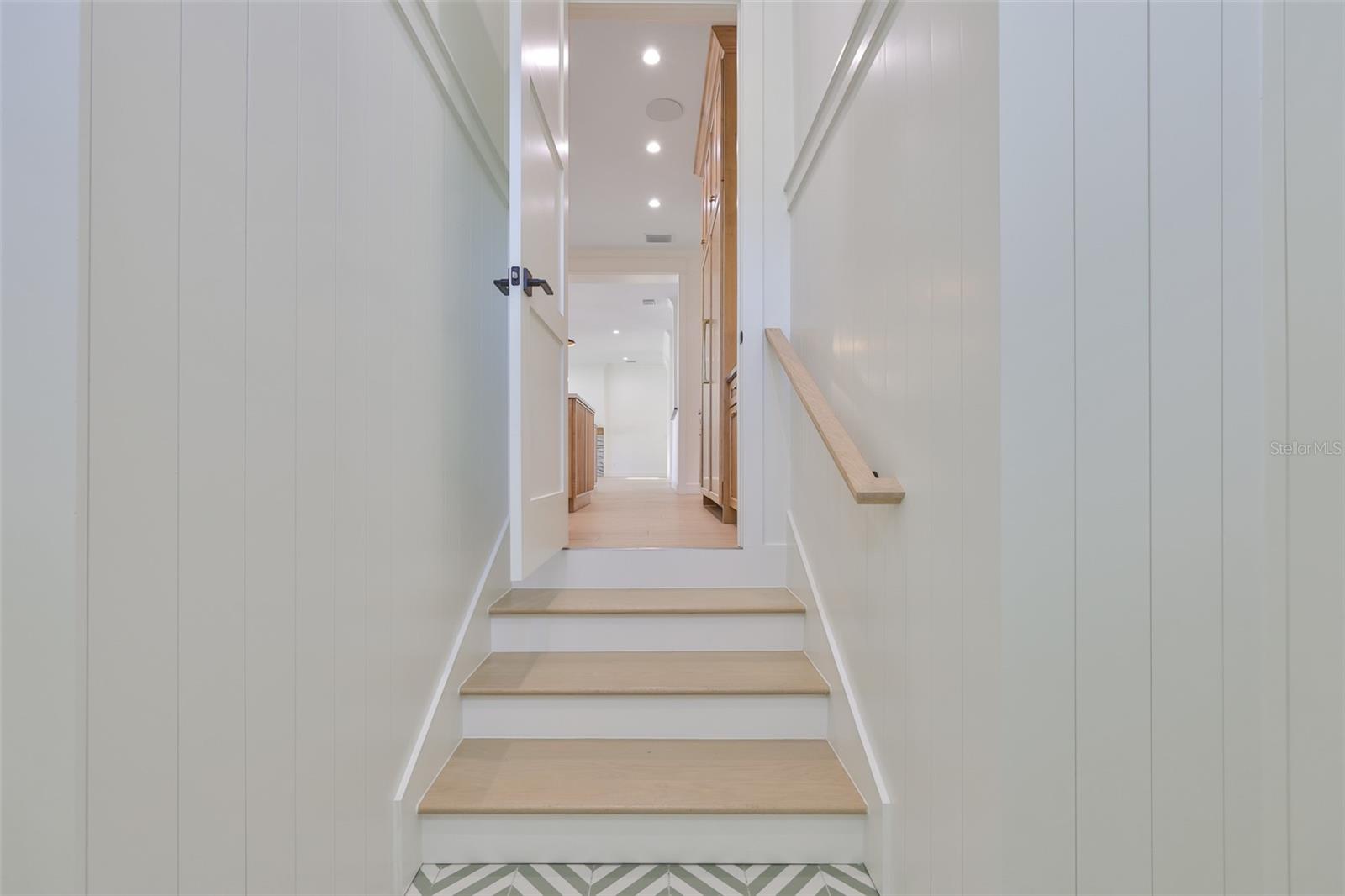 TB8461416 Property Photo