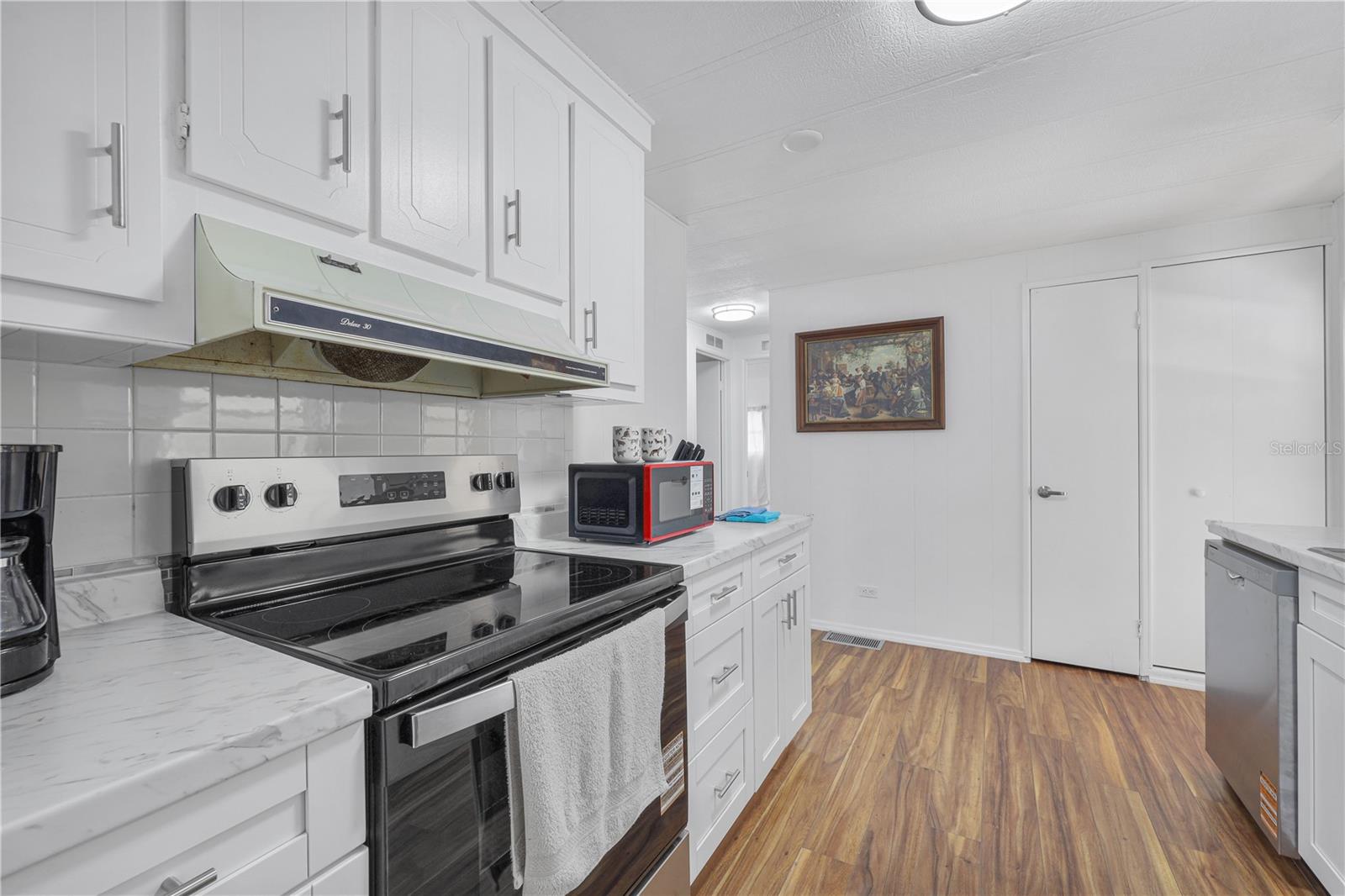 C7519712 Property Photo