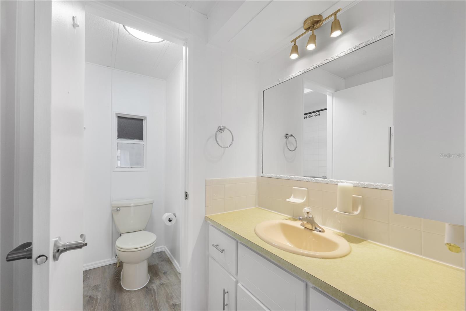 C7519712 Property Photo