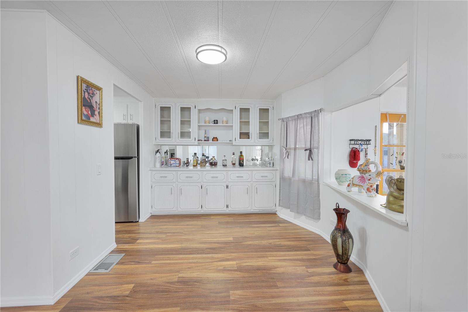 C7519712 Property Photo