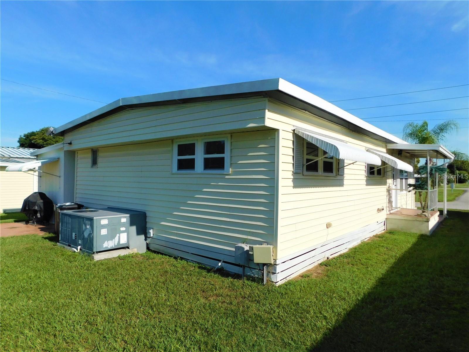 TB8461441 Property Photo