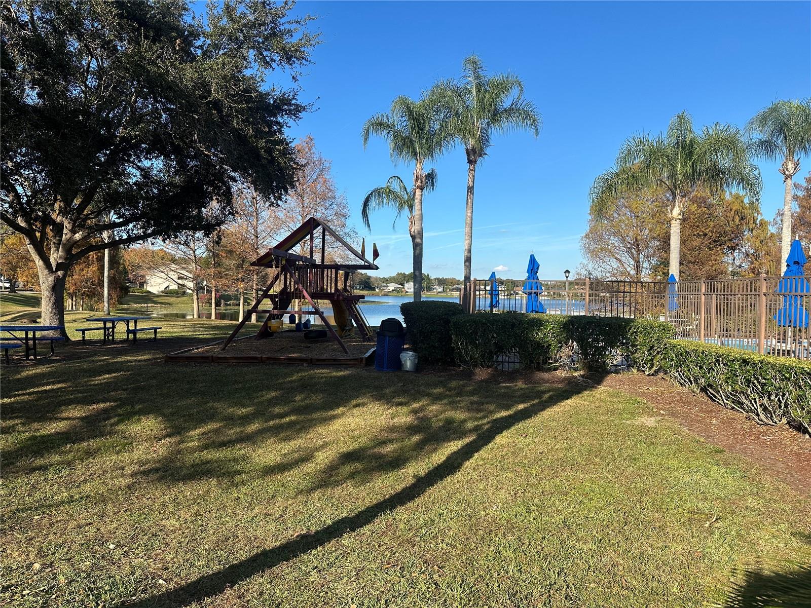 3065 BRIDGEHAMPTON LN W, ORLANDO, FL, 32812