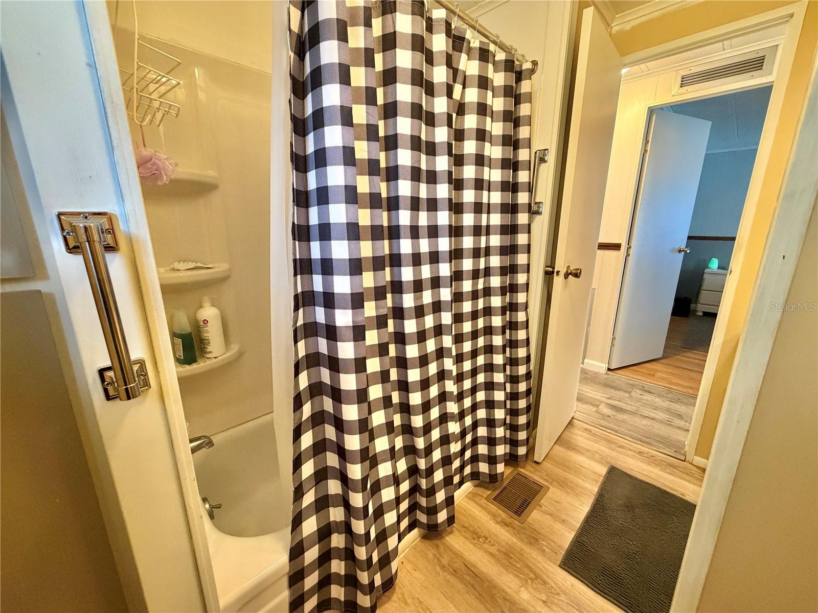 G5106250 Property Photo