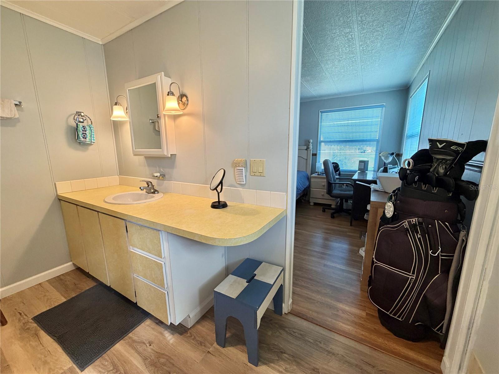 G5106250 Property Photo