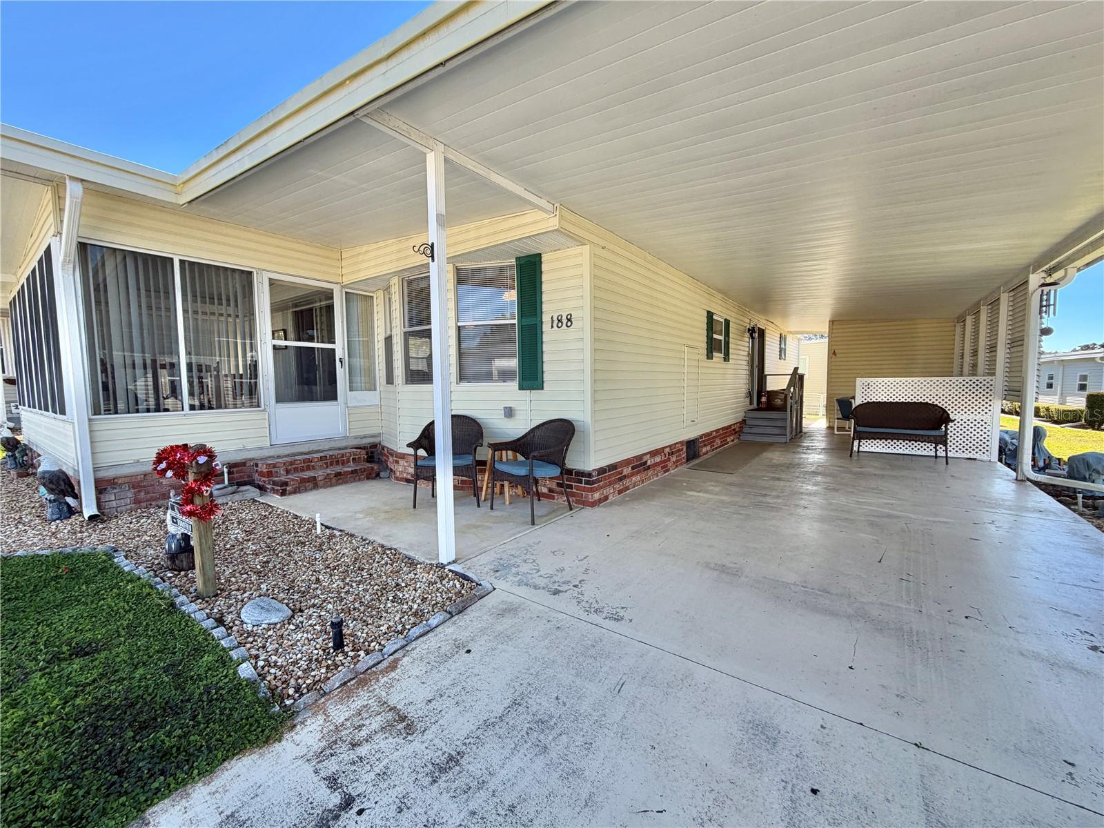 G5106250 Property Photo