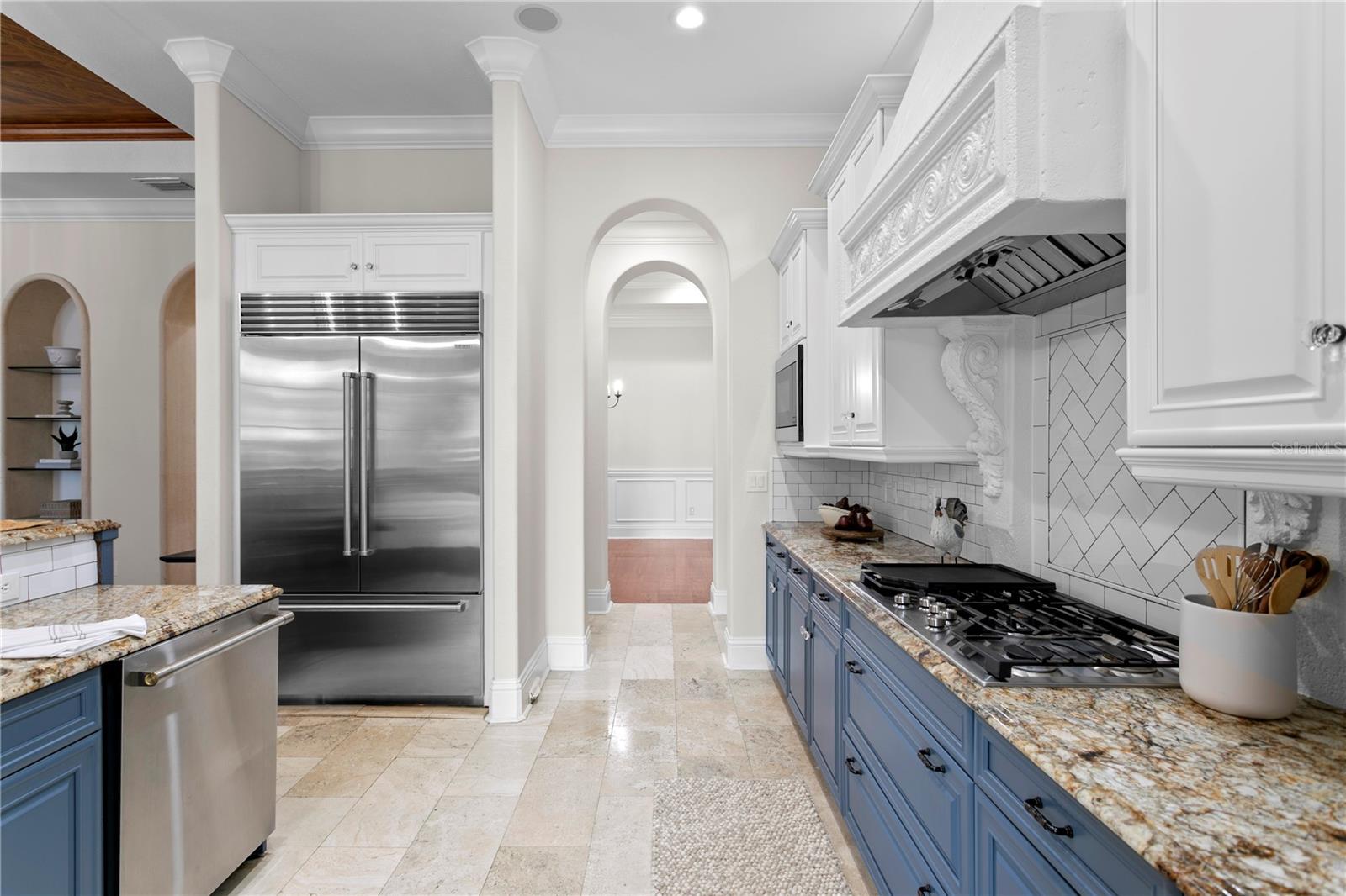 TB8461468 Property Photo