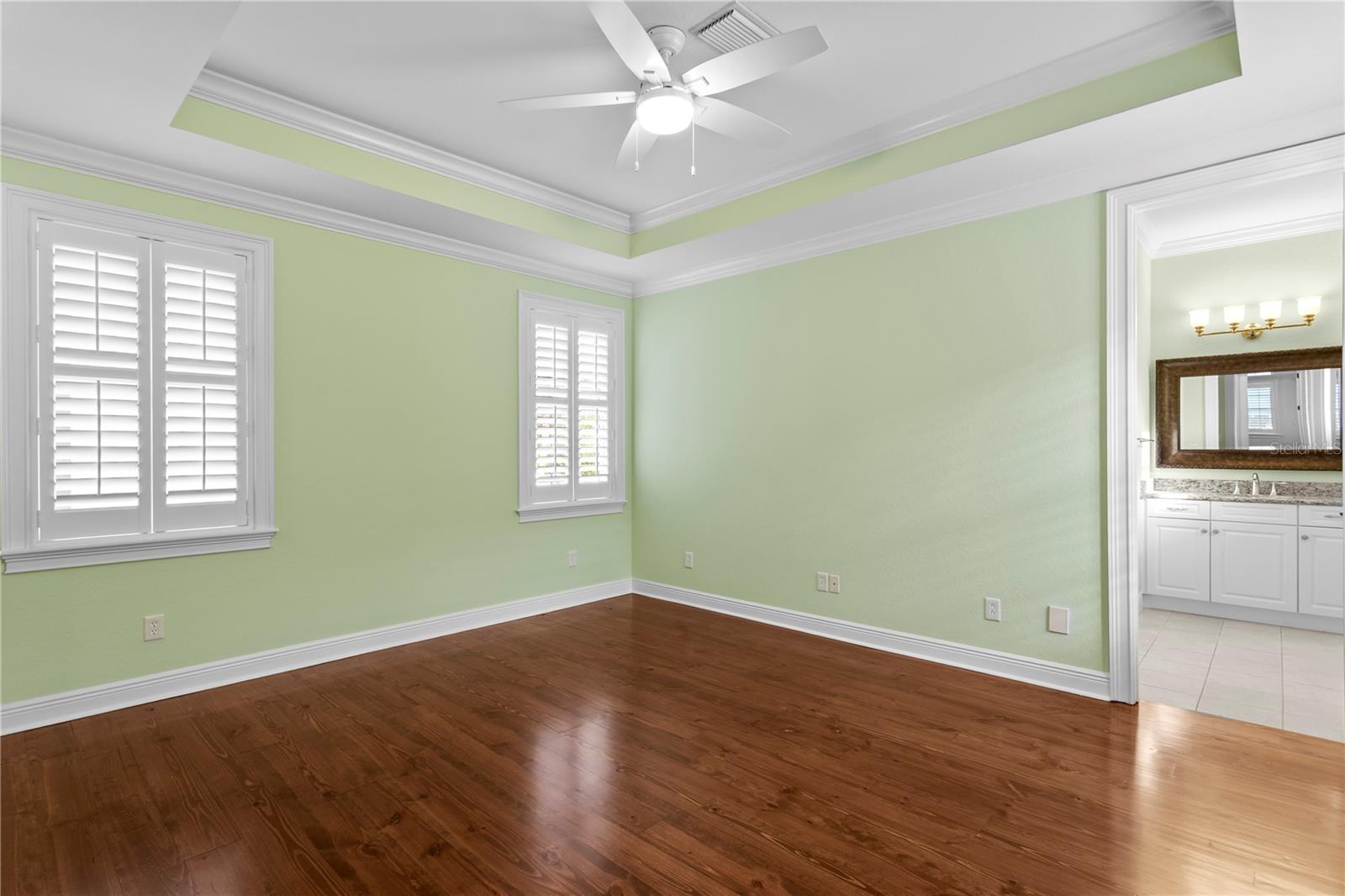 TB8461468 Property Photo