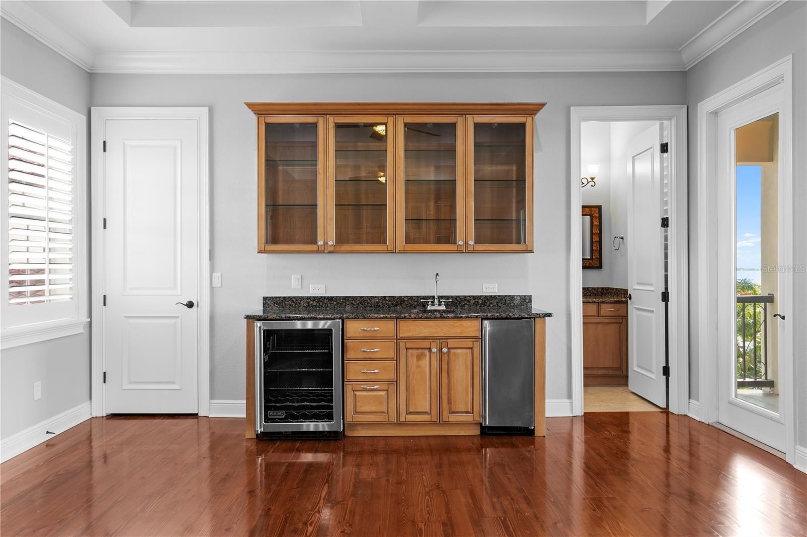 TB8461468 Property Photo