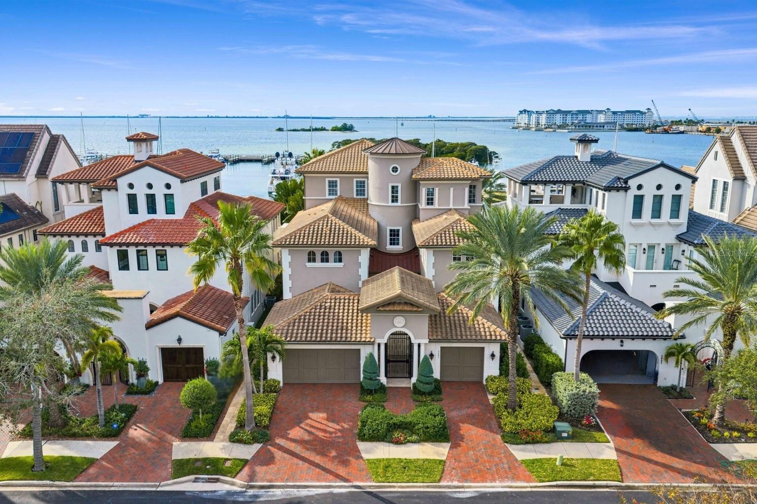 TB8461468 Property Photo