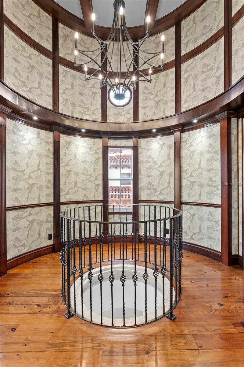 TB8461468 Property Photo