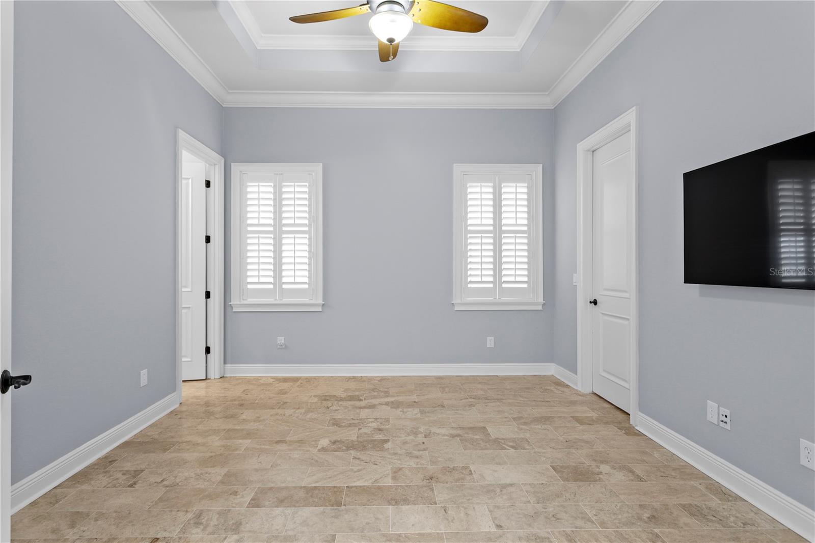 TB8461468 Property Photo