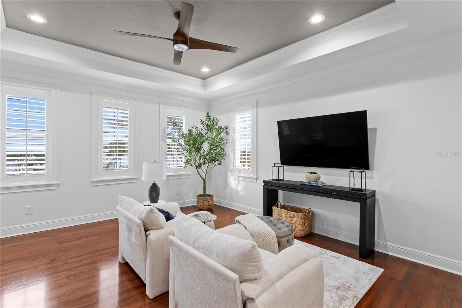 TB8461468 Property Photo