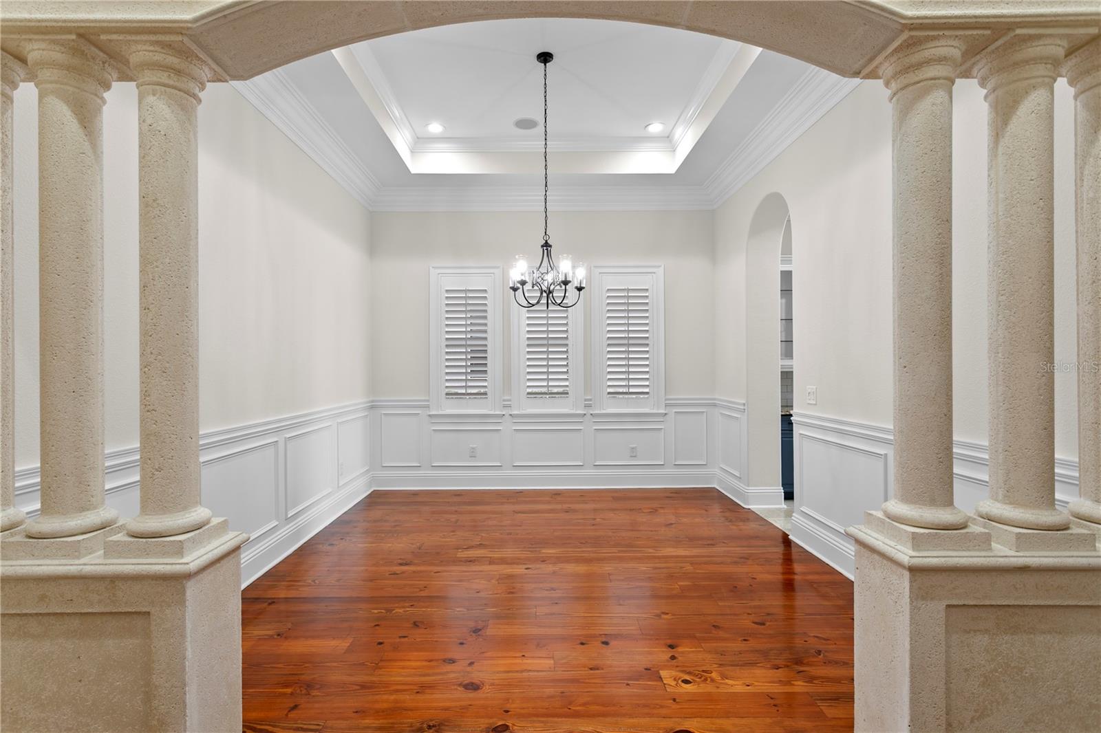 TB8461468 Property Photo