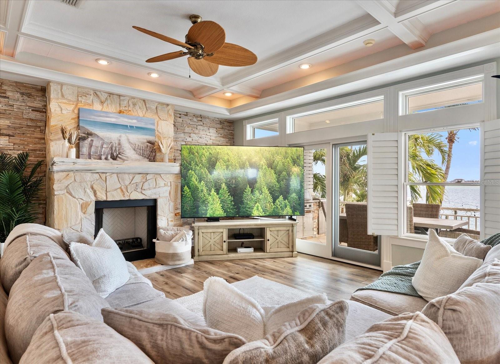 TB8461506 Property Photo