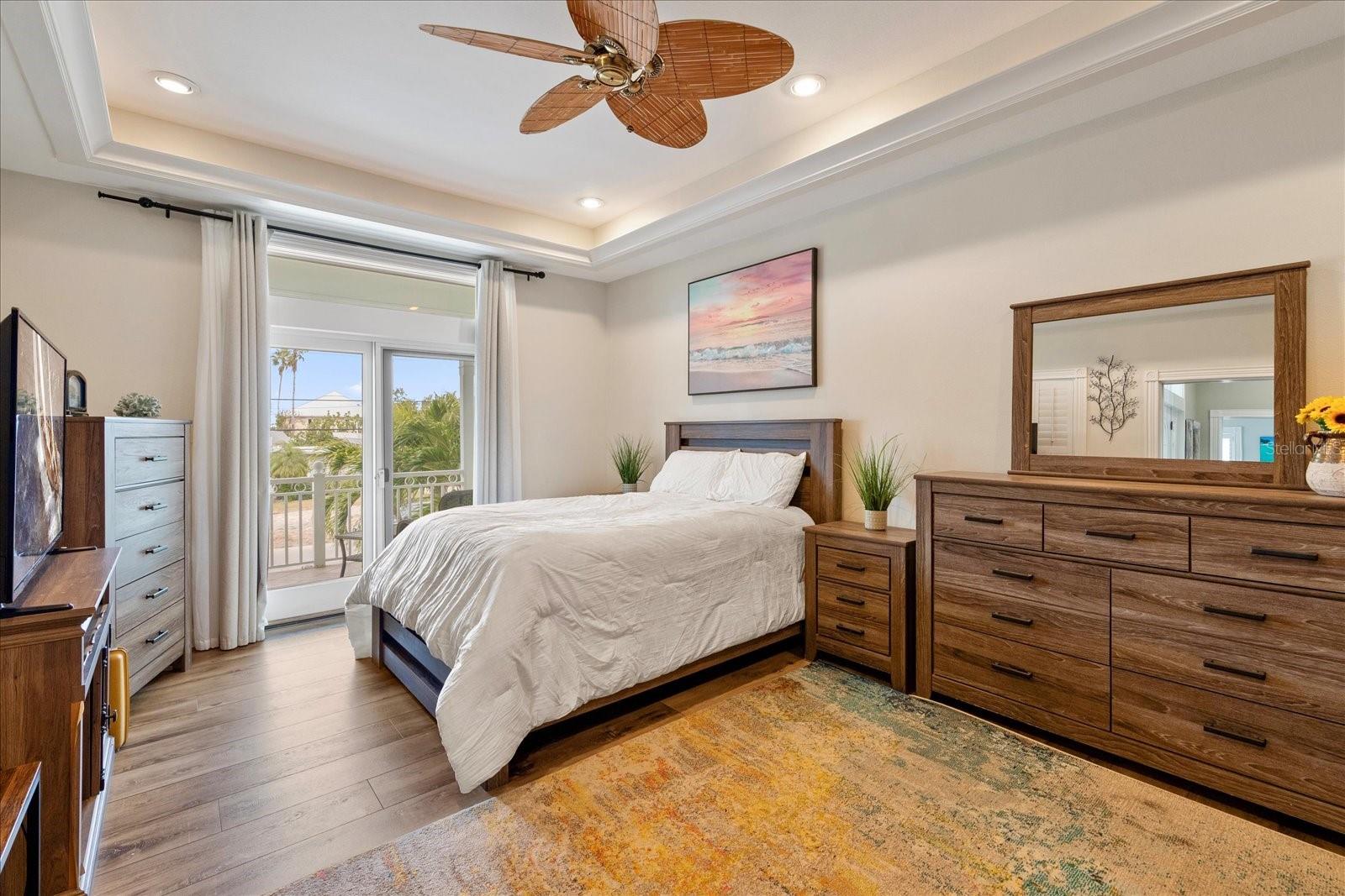 TB8461506 Property Photo