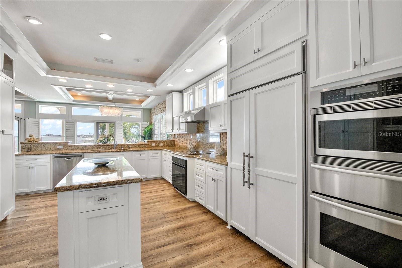 TB8461506 Property Photo