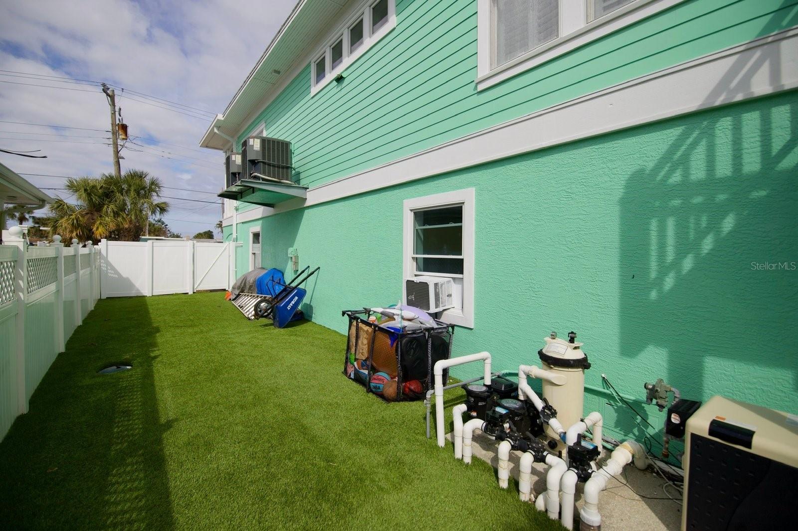 TB8461506 Property Photo