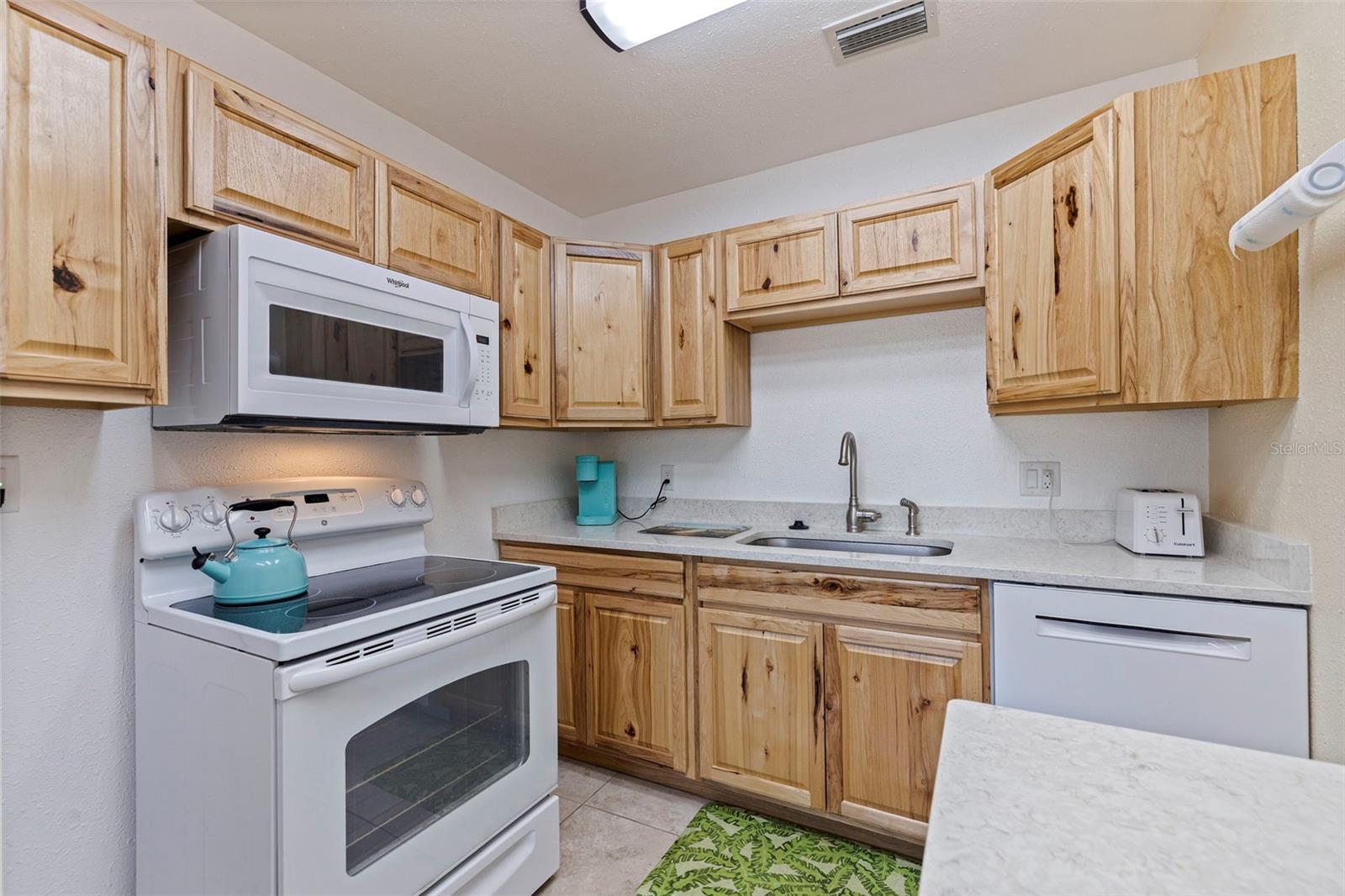 TB8461540 Property Photo