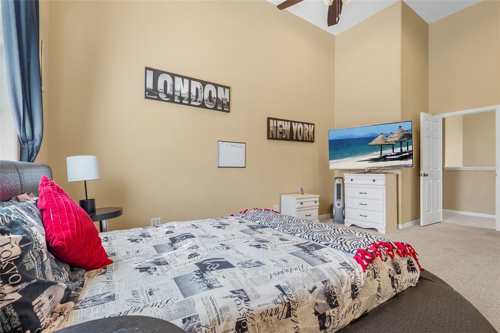 95 VIC EDWARDS RD, SARASOTA, FL, 34240