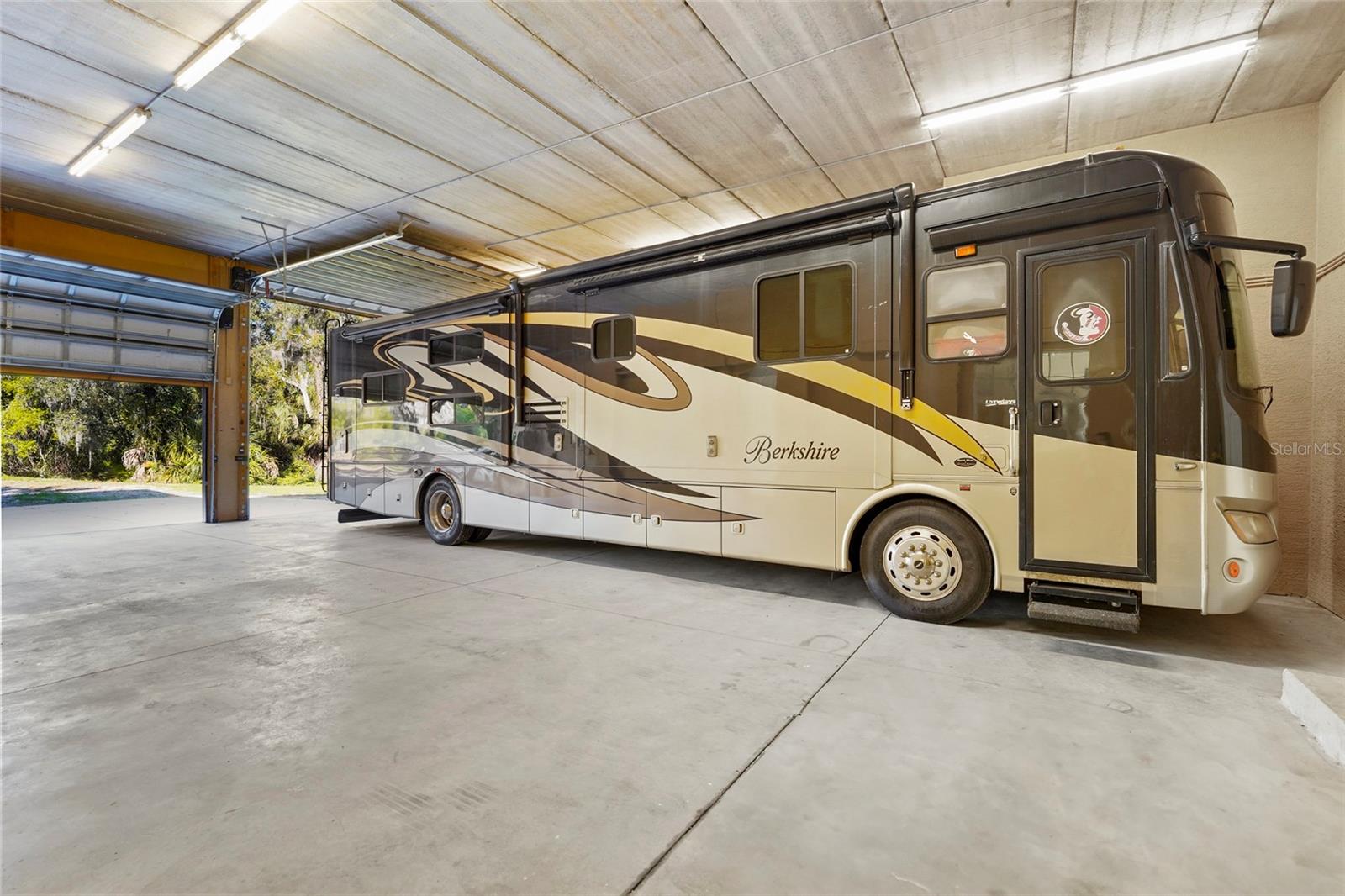 95 VIC EDWARDS RD, SARASOTA, FL, 34240