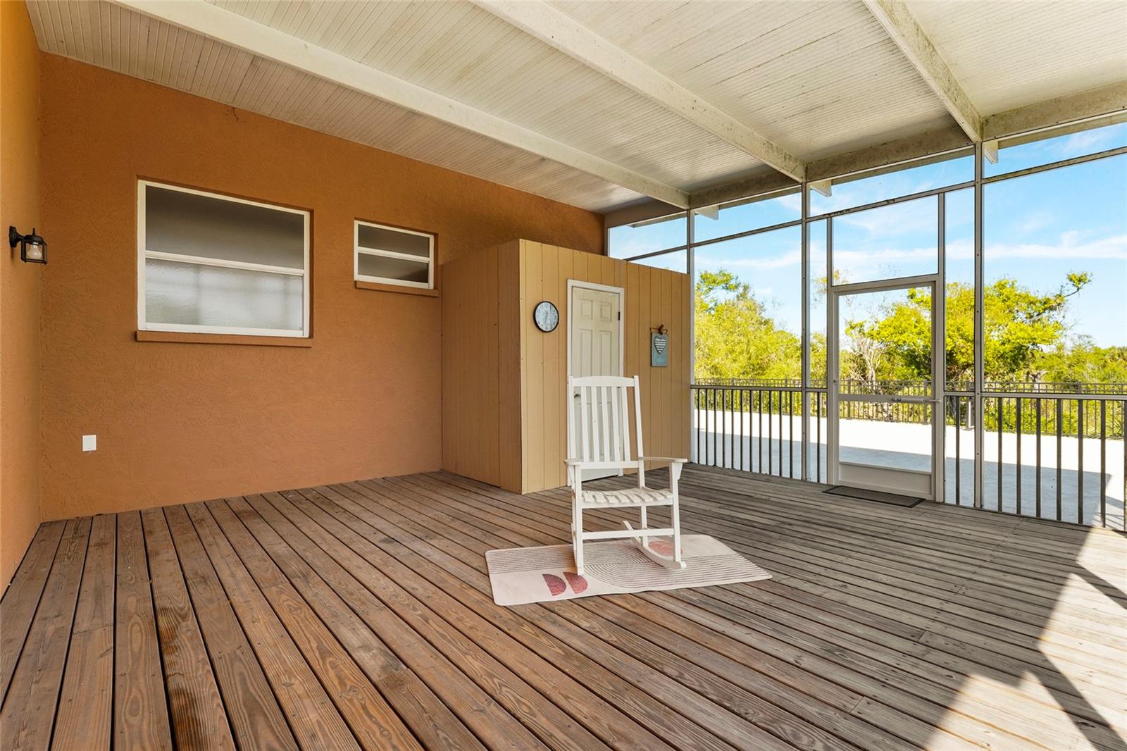 95 VIC EDWARDS RD, SARASOTA, FL, 34240